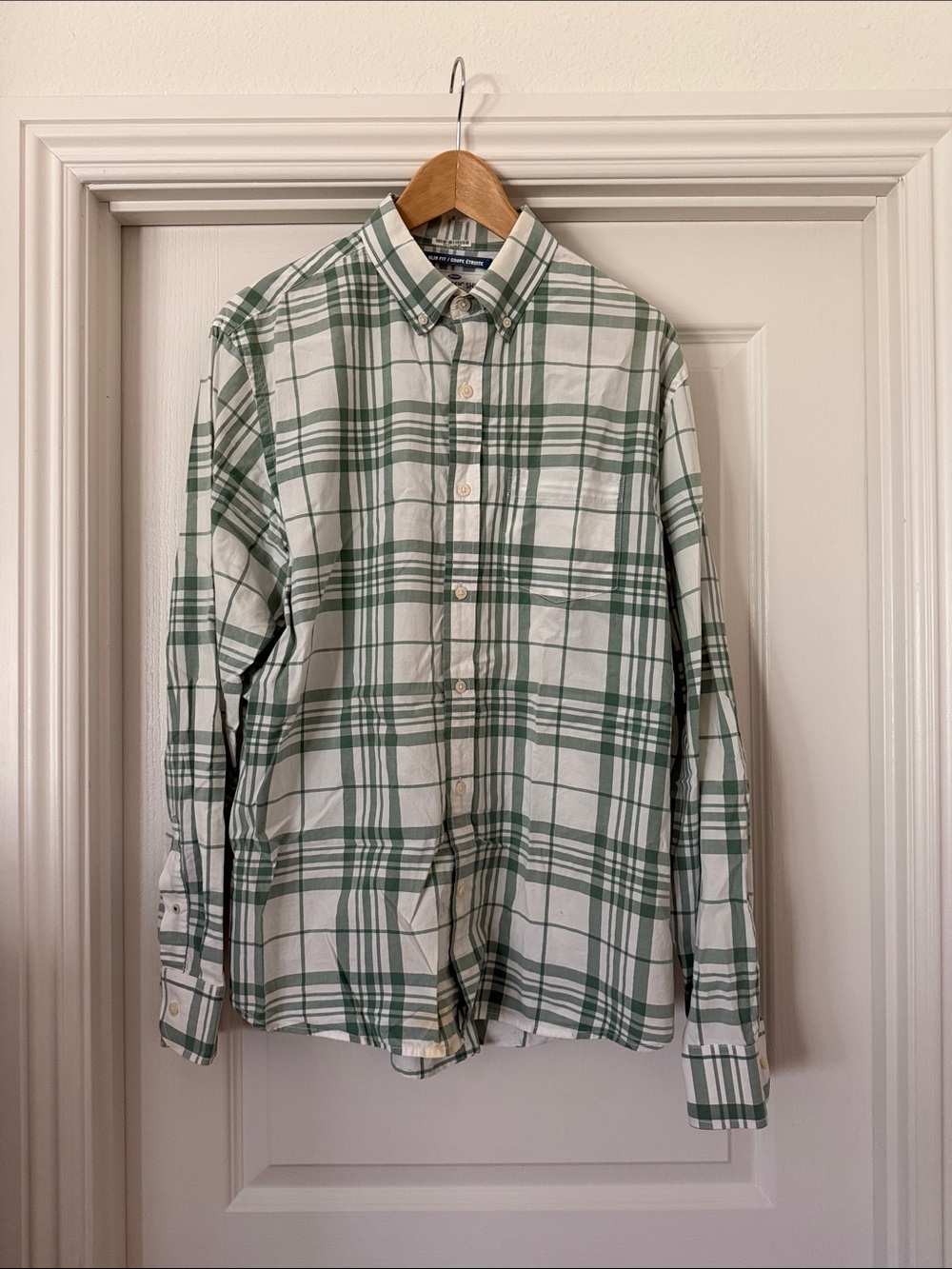 Old Navy Green and White Plaid Button-Down Shirt